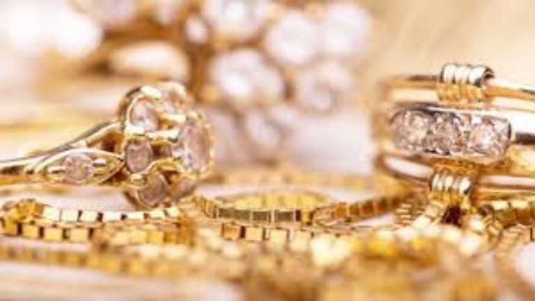 Tsunaihaiya: A Cultural Expression of Unity, Tradition, and Emotion